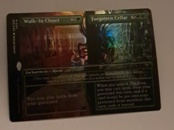 Walk In Closet Borderless Showcase FOIL NM/M Duskmourn MTG MAGIC THE GATHERING - Image 1