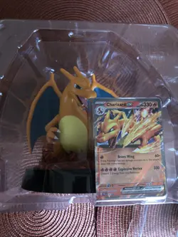 Pokemon TCG Charizard EX Super Premium - Card Display Figure & 3 Promo-BIN 30 - Image 5