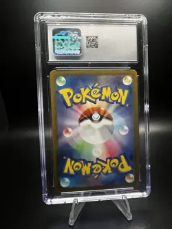 2022 Pokemon VSTAR Universe Art Rare Galarian Moltres #190/172 CGC 9 - Image 2