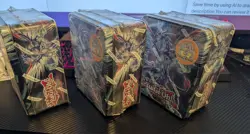 Yu-Gi-Oh 5D’S Galaxy Eyes Photon Dragon 2011 Factory Sealed Tin. BRAND NEW - Image 3