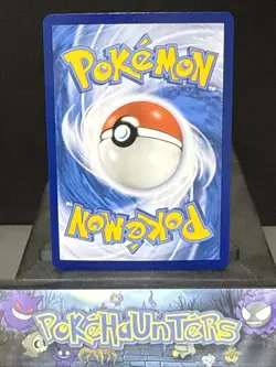 Pokemon Card Surfing Pikachu 022/028 S8a 25th Anniversary CHINESE Near Mint - Image 2