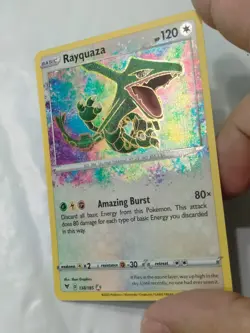 Rayquaza 138/185 Amazing Rare Vivid Voltage 2020 Pokemon Card NM - Image 2