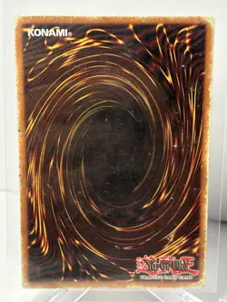 YUGIOH DARK MAGICIAN YSYR-EN001 1ST ULTIMATE HP/CREASES - Image 2