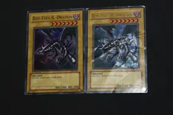 Yugioh Card Lot MP-DMG Unl & 1st Edition Red-Eyes B. Dragon SDJ-001 - Image 1