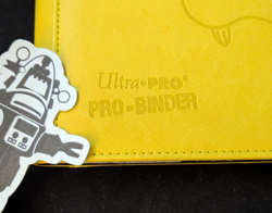 2019 Ultra Pro Yellow Pikachu PRO-Binder Leather 9 Pocket Strap Pokemon Cards - Image 4