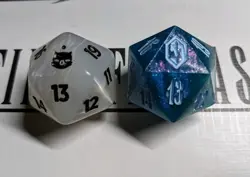 2x MTG: Final Fantasy GIFT Bundle D20 Die Dice Oversized Spindown Counter - Image 1