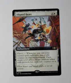 Aligned Heart (Extended Art) Commander: Tarkir: Dragonstorm Regular - Image 1