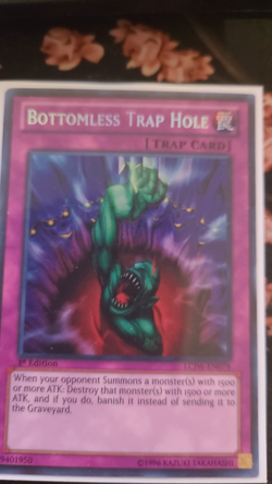 Yugioh | Bottomless Trap Hole | LCJW-EN078 | Secret rare | 1st ed nm - Image 2