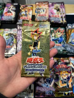 Yu-Gi-Oh! Limited Edition 6 Yugi - Sealed Vintage Booster Pack - Image 1