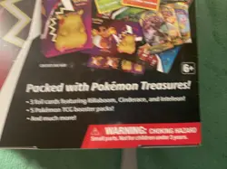 Pokemon TCG Charizard Treasures Lunch Box Tin NEW - Image 3