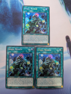 YuGiOh! Small World MP22-EN225 Secret Rare x 3 PLAYSET 1st Ed - Image 1