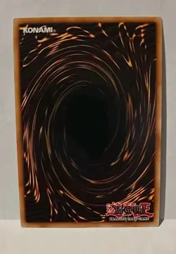 YUGIOH GIL GARTH ULTRA LCYW UNLIMITED LIGHT PLAYED - Image 2