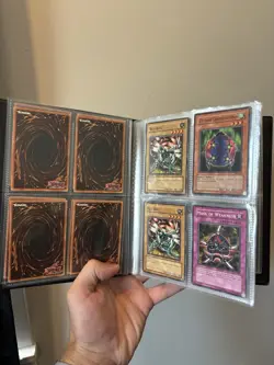 YuGiOh! TCG Official Konami Card Binder Vintage with Cards ***look 🔥🔥 - Image 5