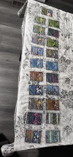 Pokemon card bulk lot 100 common/uncommon 100 halo/reverse 1 free “hit” EX - Image 3