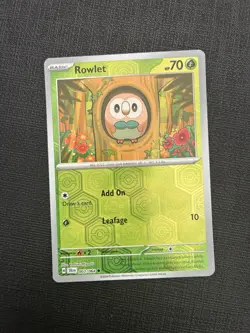 Rowlet Reverse Holo 3/64 Scarlet & Violet Shrouded Fable Pokemon Card - Image 1