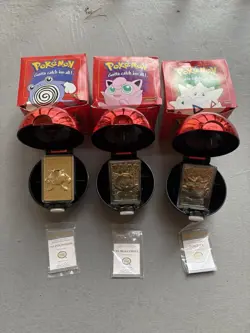 Vintage pokemon gold trading cards from the 90s w certificates of authenticity - Image 2