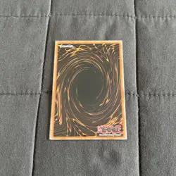 YUGIOH! BLUE-EYES WHITE DRAGON SPANISH ULTRA RARE 1ST LOB-001/LDD-S001 NEAR MINT - Image 2