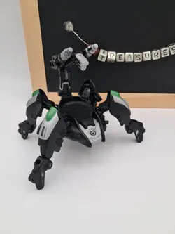 Bakugan Darkus Clawbruk Battle Suit Mechtanium Surge Rare VHTF W/ Card - Image 3