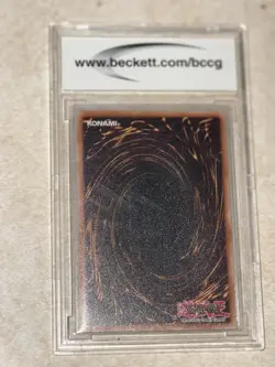 Yugioh Beckett BCCG 10 MINT Dark Magician LC01-EN005 Ultra Rare Limited S#7975 - Image 2
