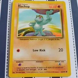 Vintage Machop - 52/102 Base Set Pokemon Card 1995, 96, 98 99 EXCELLENT - Image 1