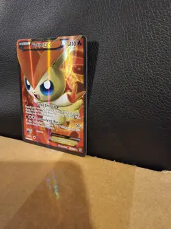 Victini EX 131/135 NM Full Art Holo Pokemon Card - Image 3