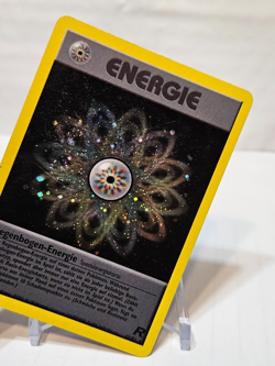 Rainbow Energy 17/82 Holo Rare Unlimited Team Rocket GERMAN Pokemon 7328 - Image 4