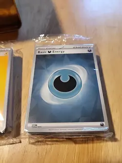 Pokemon TCG Tin With 3 Unopened Packs Of Energy Cards - Image 4