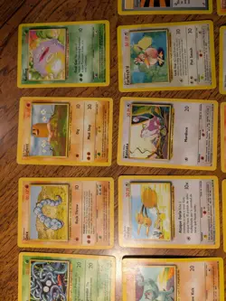 Lot Of 20 Vintage Base Set Pokemon Cards - Image 3