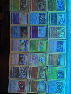 Pokemon Trading Card Game Assorted Card Collection Lot 2007-2022 - Image 5