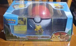 Sealed Pokemon Pikachu & Eevee Poke Ball Collection Box 5x Packs 2018 - Image 1
