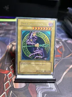 Yu-Gi-Oh! Dark Magician Unlimited SDY-006 Ultra Rare HP x1 - Image 1
