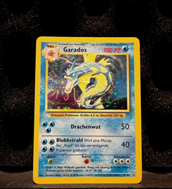 1999 Pokemon TCG Gyarados Base Set 6/102 Holo Rare Card Vintage WOTC NEAR MINT - Image 1