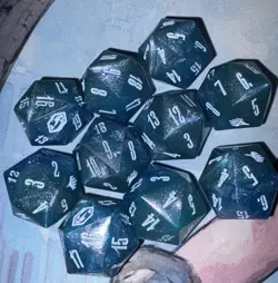 MTG Final Fantasy Gift Bundle D20 Dice (10x) Brand New - Image 1