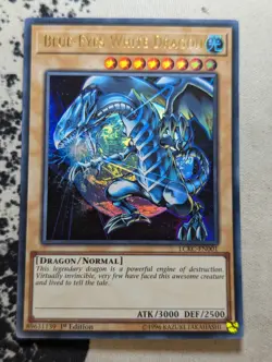 Yugioh Card - Blue-Eyes White Dragon [World Art] *Ultra Rare* LCKC-EN001 - MP - Image 1