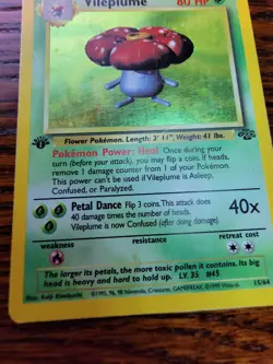 Vileplume 15/64 Jungle 1st Edition Holo Rare MP! (1999) WOTC Pokemon Card - Image 2