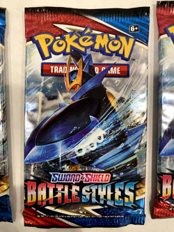 Pokemon TCG Sword & Shield Battle Styles 10 card Booster Packs - lot of 13 Packs - Image 4