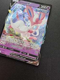 Pokemon Sylveon V 74/203 NM Evolving Skies Holo Card 2021 - Image 5