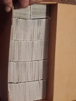 Vintage 1990's Massive Yu-Gi-Oh! Card Lot [500 Magic] [1200 Monster] [400 Trap] - Image 2