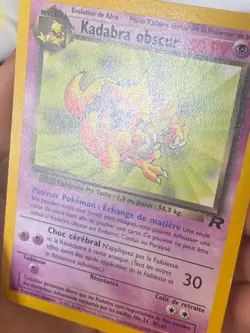 CARTE POKEMON KADABRA OBSCUR 39/82 FR UNCO WIZARDS TEAM ROCKET - TBE - Image 2