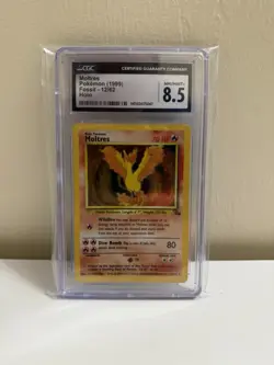 Vintage Pokemon Moltres 1999 Fossil Pokemon 8.5 CGC - Image 1