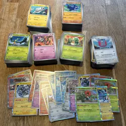 Over 600 Pokemon Cards Including Holos Job Lot Bundle - Image 1