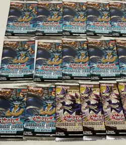 Yugioh Legendary Duelists Lot of 42, 32x Duels from the Deep, 10x Magical Hero - Image 4