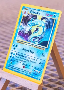 Gyarados 006/102 Base Set Unlimited Holo Pokemon card 006/102 MP - Image 4