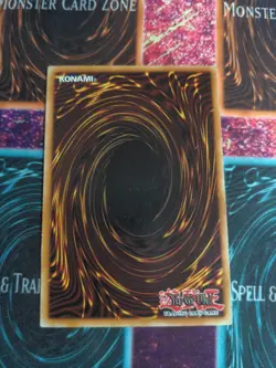 Yu-Gi-Oh! Kid Guard LCGX-EN114 Unlimited Ultra Rare NM - Image 3
