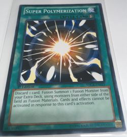 Yu-gi-oh! Super Polymerization SDCR-EN021 CYBER DRAGON REVOLUTION STRUCTURE DECK - Image 1