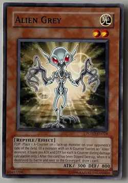 YuGiOh! ALIEN GREY Card Lightly Played 1996 POTD-EN024 - Image 1