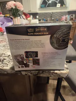 Pokemon Lost Origin ETB Elite Trainer Box - Image 2