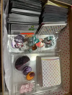 Pokemon TCG Card Bulk (2000 cards + die, counter, and sleeves). - Image 1