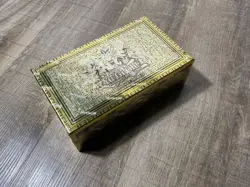 Yu-Gi-Oh! Trading Cards Legendary Decks II, Gold, Brand New - Image 2