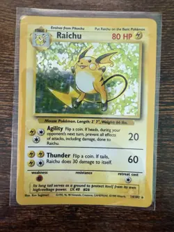 Pokemon TCG Raichu Base Set Holo Rare Card 14/102 Vintage - Image 1